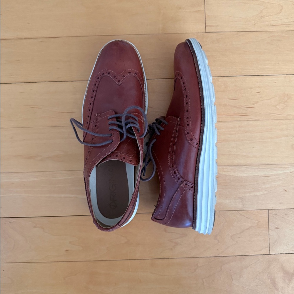 Cole Haan Mens Wingtip Oxfords in Chestnut Brown with White Sole (Grand O model)